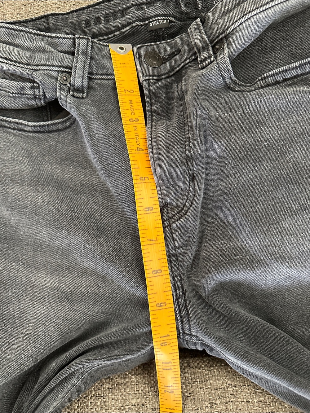 American Eagle Outfitters Black Stretch Wash Jeans Sze 4 Short High Rise Tapered - Picture 7 of 8